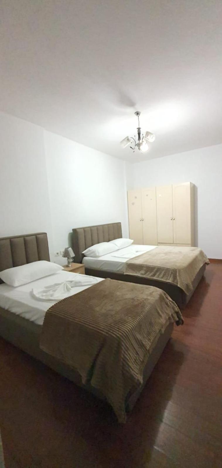 City Center Apartment Shkodër Extérieur photo