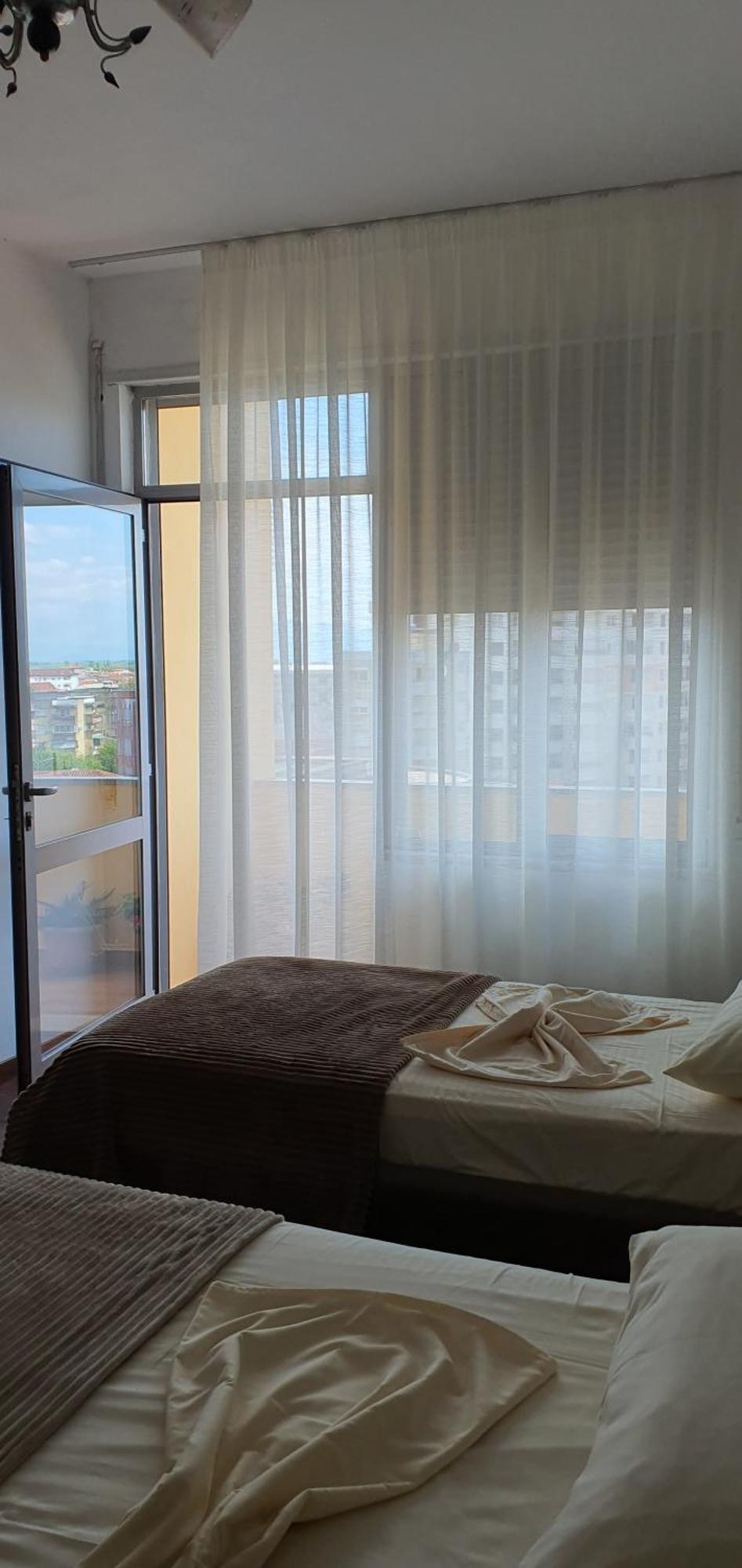 City Center Apartment Shkodër Extérieur photo